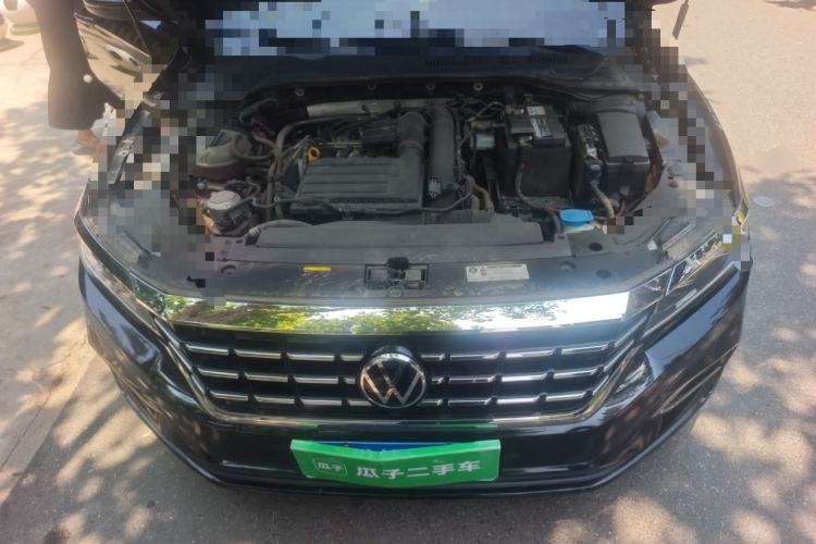 Used Volkswagen Passat 2020 280TSI Business Edition China VI Standard Engine Bay