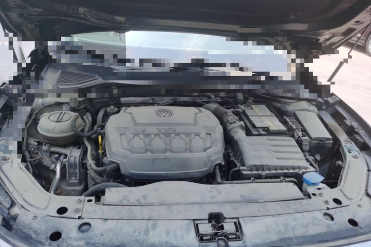 Used Volkswagen Passat 2020 330TSI Elite Edition China VI Engine Bay