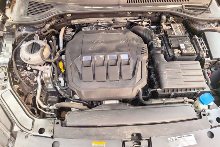 Used Volkswagen Passat 2020 330TSI Elite Edition China VI Engine Bay