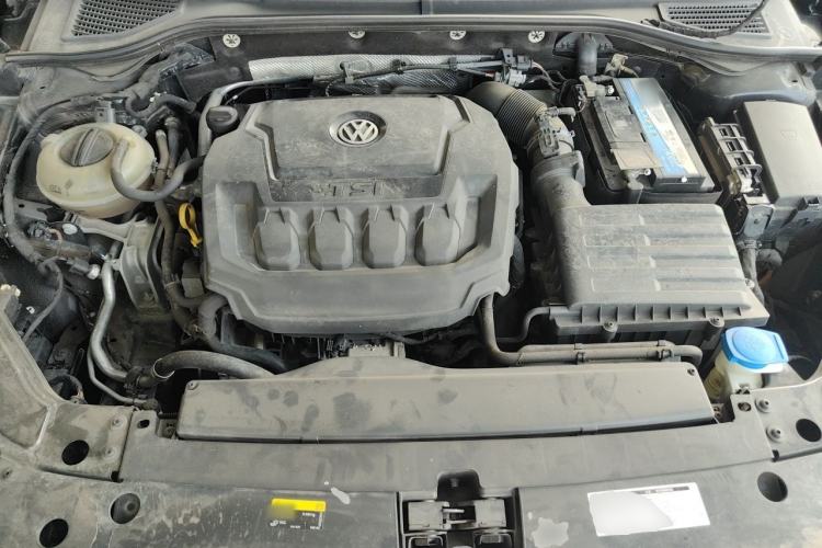 Used Volkswagen Passat 2020 330TSI Elite Edition China VI Engine Bay