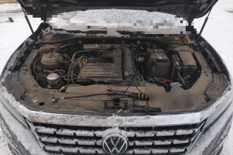 Used Volkswagen Passat 2020 Revised Version 280TSI Business Edition China VI Standard Engine Bay