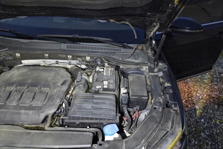 Used Volkswagen Passat 2020 330TSI Elite Edition China VI Engine Bay Left