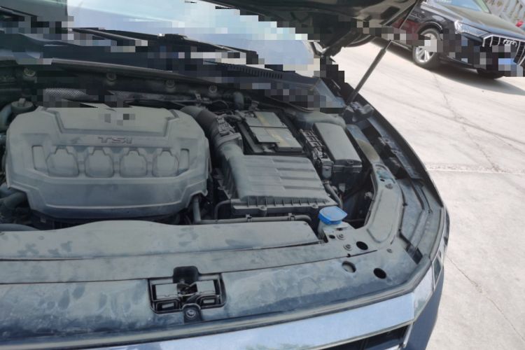 Used Volkswagen Passat 2020 330TSI Elite Edition China VI Engine Bay Left