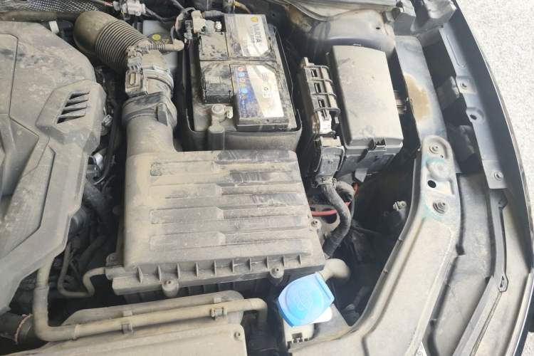 Used Volkswagen Passat 2020 330TSI Elite Edition China VI Engine Bay Left