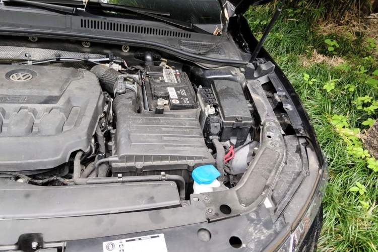 Used Volkswagen Passat 2020 330TSI Elite Edition China VI Engine Bay Left