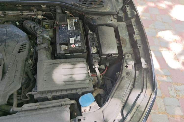 Used Volkswagen Passat 2020 330TSI Elite Edition China VI Engine Bay Left
