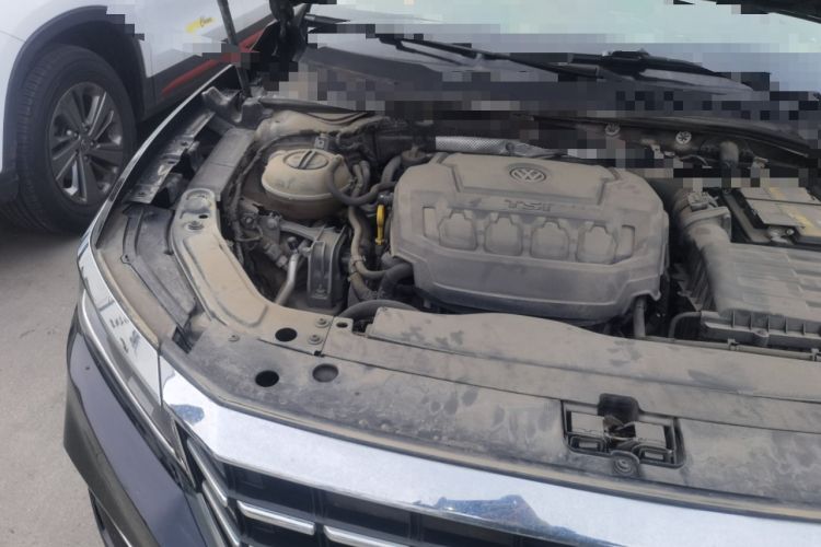 Used Volkswagen Passat 2020 330TSI Elite Edition China VI Engine Bay Right