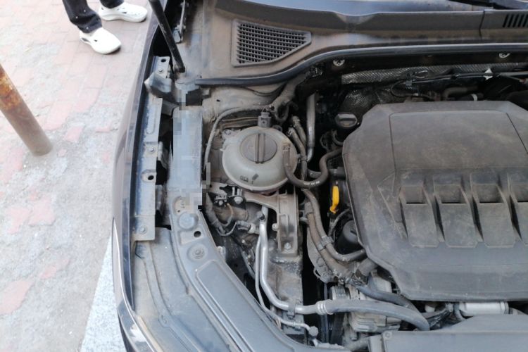 Used Volkswagen Passat 2020 Facelift 330TSI Elite Edition China VI Standard Engine Bay Right
