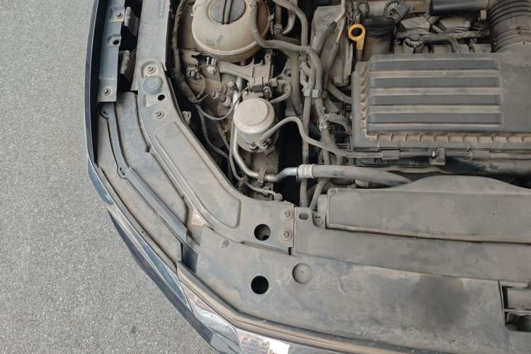 Used Volkswagen Passat 2020 280TSI Business Edition China VI Standard Engine Bay Right