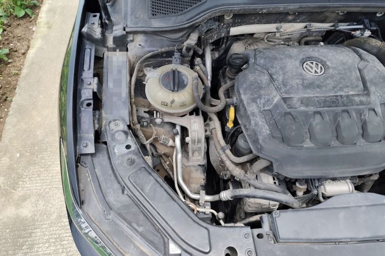 Used Volkswagen Passat 2020 330TSI Elite Edition China VI Engine Bay Right