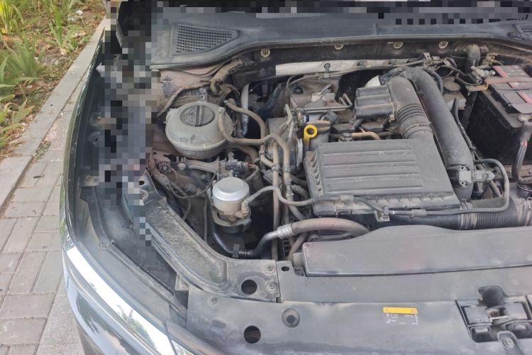 Used Volkswagen Passat 2020 Revised Version 280TSI Elite Edition China VI Standard Engine Bay Right