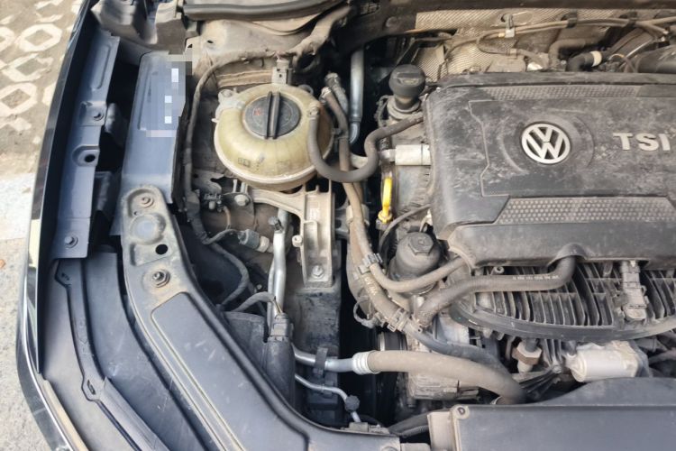 Used Volkswagen Passat 2020 380TSI Prestige Edition China VI Standard Engine Bay Right