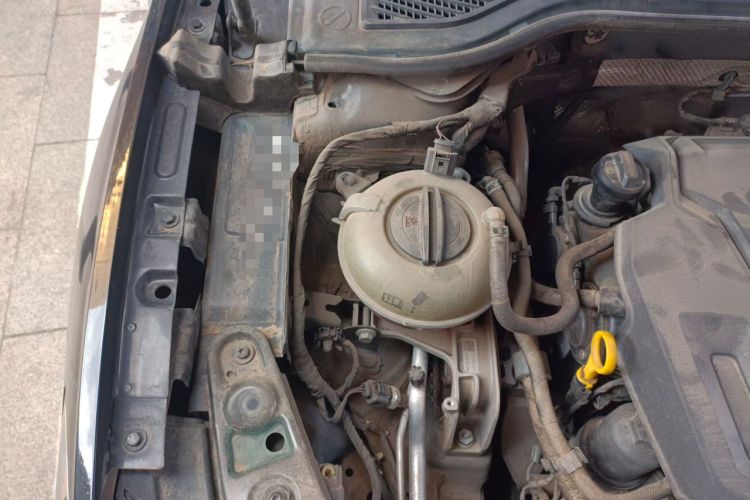 Used Volkswagen Passat 2020 330TSI Elite Edition China VI Engine Bay Right