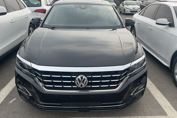 Used Volkswagen Passat 2020 330TSI Prestige Edition China VI Standard Exterior 1