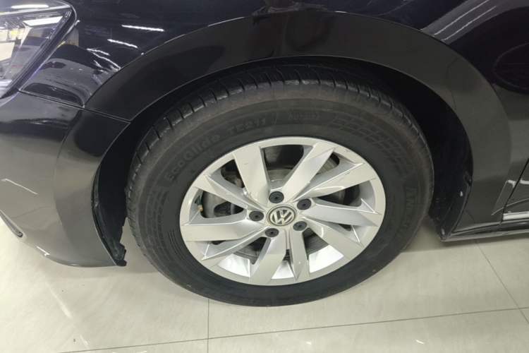 Used Volkswagen Passat 2020 280TSI Business Edition China VI Standard Exterior 1