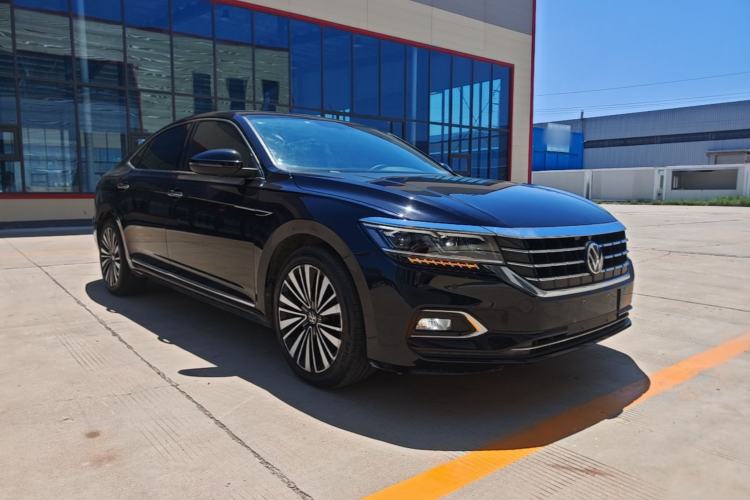 Used Volkswagen Passat 2020 Revised Version 330TSI Luxury Edition China VI Standard Exterior 1