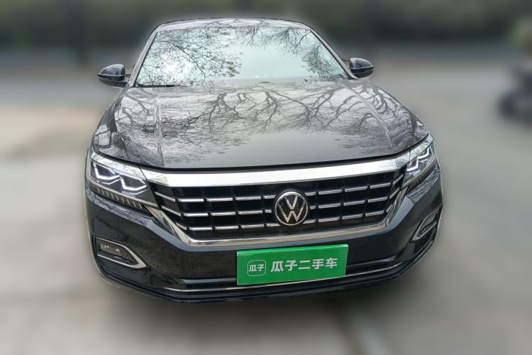 Used Volkswagen Passat 2020 Revised Version 330TSI Luxury Edition China VI Standard Exterior 1