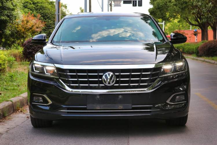 Used Volkswagen Passat 2020 330TSI Elite Edition China VI Exterior 1