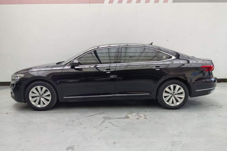 Used Volkswagen Passat 2020 Facelift 330TSI Elite Edition China VI Standard Exterior 12