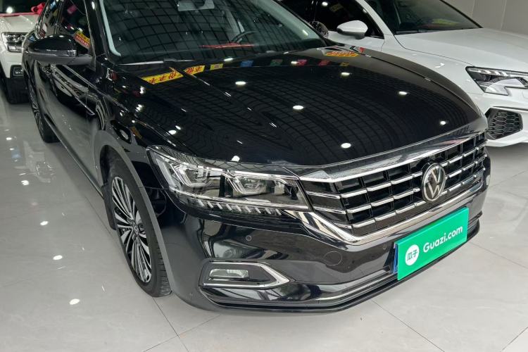 Used Volkswagen Passat 2020 Revised Version 330TSI Luxury Edition China VI Standard Exterior 2
