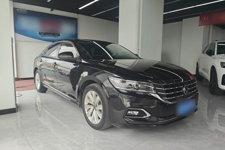 Used Volkswagen Passat 2020 Facelift 330TSI Elite Edition China VI Standard Exterior 2