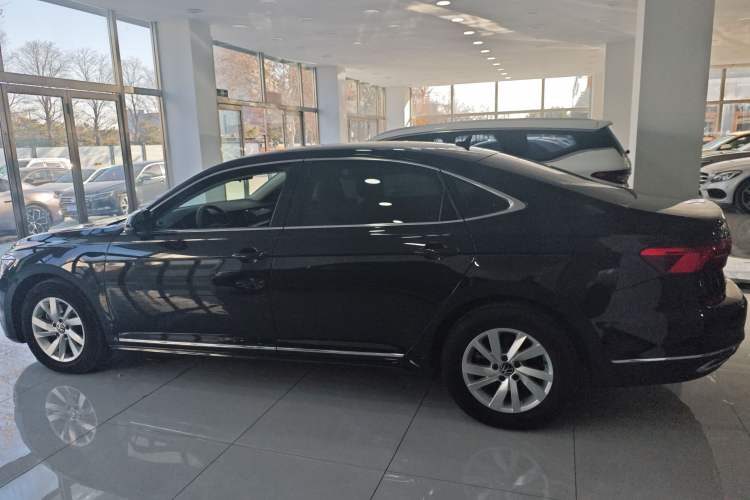 Used Volkswagen Passat 2020 Revised Version 280TSI Business Edition China VI Standard Exterior 3