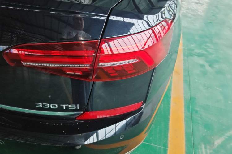 Used Volkswagen Passat 2020 Revised Version 330TSI Luxury Edition China VI Standard Exterior 3