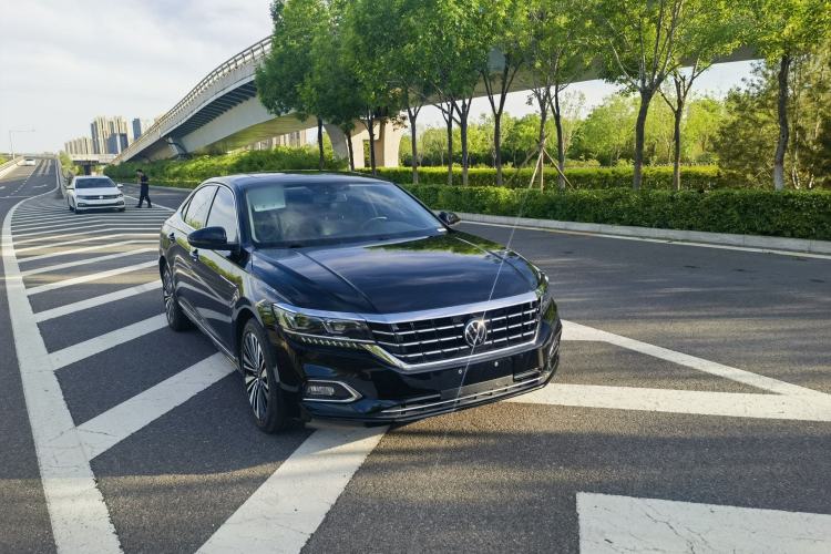 Used Volkswagen Passat 2020 Revised Version 330TSI Luxury Edition China VI Standard Exterior 3