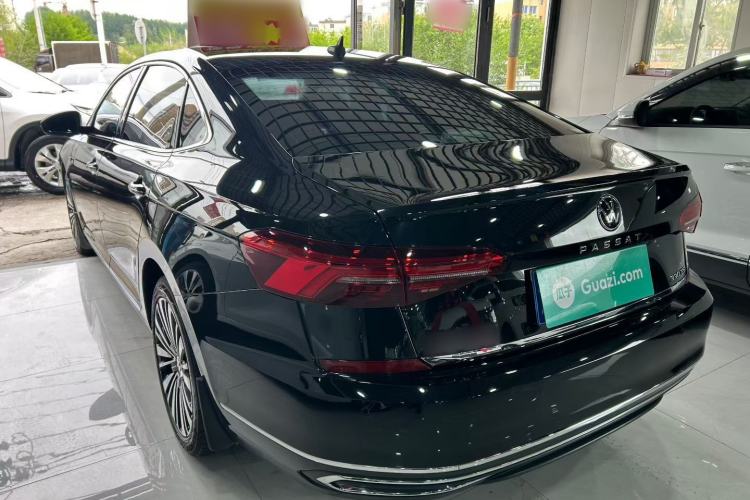 Used Volkswagen Passat 2020 Revised Version 330TSI Luxury Edition China VI Standard Exterior 3