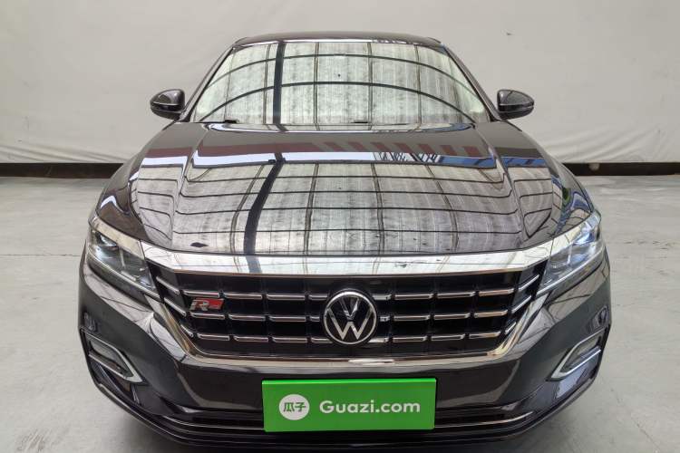Used Volkswagen Passat 2020 Facelift 330TSI Elite Edition China VI Standard Exterior 3