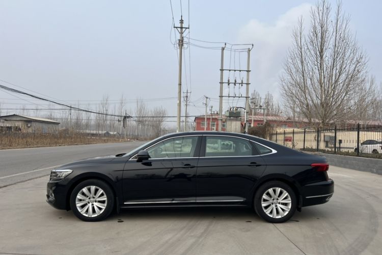 Used Volkswagen Passat 2020 330TSI Elite Edition China VI Exterior 3
