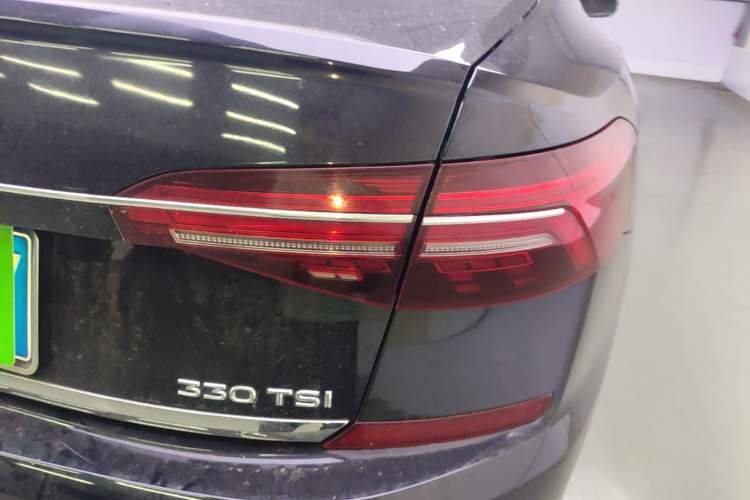 Used Volkswagen Passat 2020 330TSI Luxury Edition China VI Exterior 3