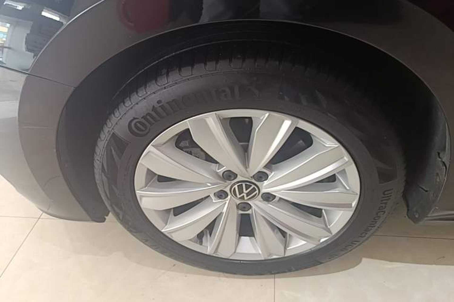 Used Volkswagen Passat 2020 Facelift 330TSI Elite Edition China VI Standard Exterior 4