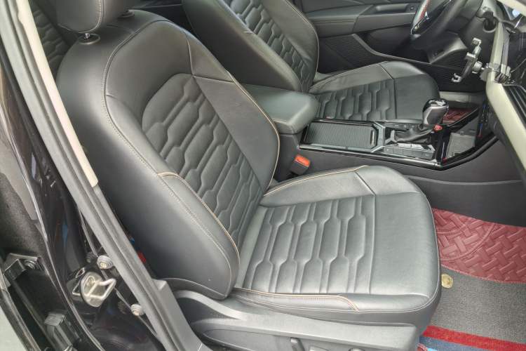Used Volkswagen Passat 2020 Facelift 330TSI Elite Edition China VI Standard Exterior 4