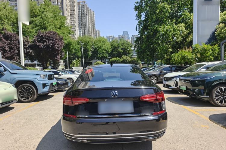 Used Volkswagen Passat 2020 Revised Version 330TSI Luxury Edition China VI Standard Exterior 5