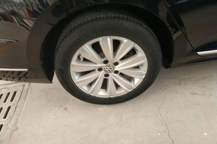 Used Volkswagen Passat 2020 280TSI Elite Edition China VI Standard Exterior 5