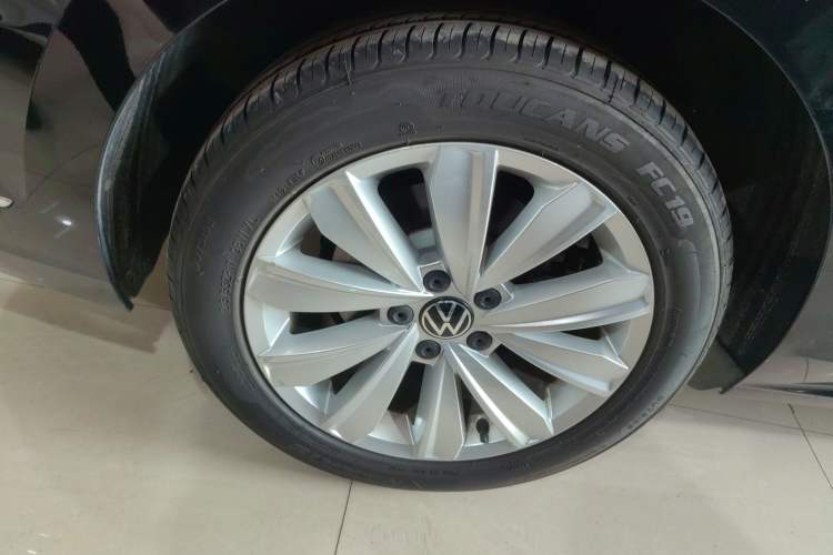 Used Volkswagen Passat 2020 Facelift 330TSI Elite Edition China VI Standard Exterior 5