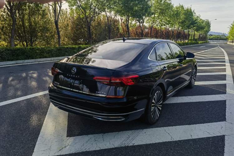 Used Volkswagen Passat 2020 Revised Version 330TSI Luxury Edition China VI Standard Exterior 6