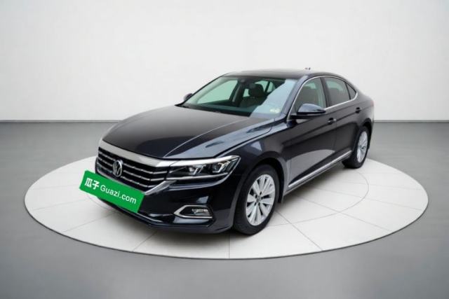 Ojetý Volkswagen Passat 2020 Facelift 330TSI Elite Edition China VI Standard