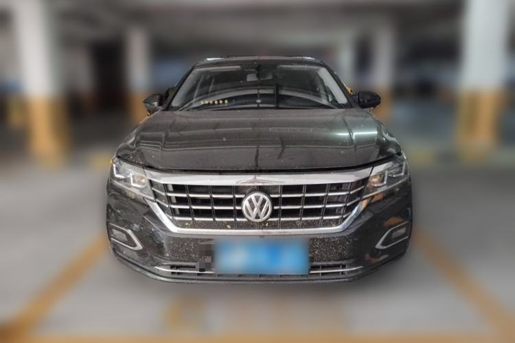 Used Volkswagen Passat 2020 330TSI Elite Edition China VI Front