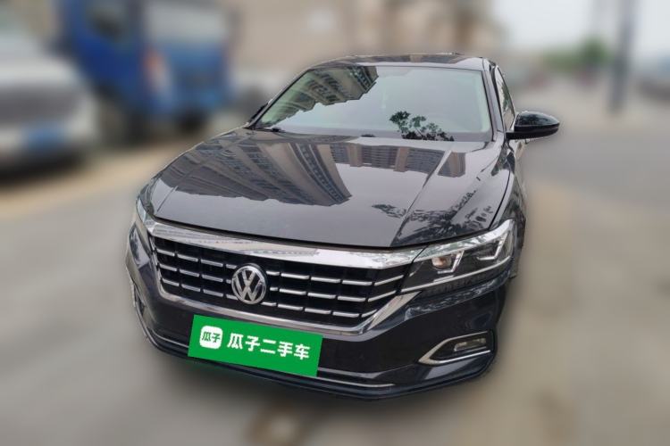Used Volkswagen Passat 2020 330TSI Elite Edition China VI Front