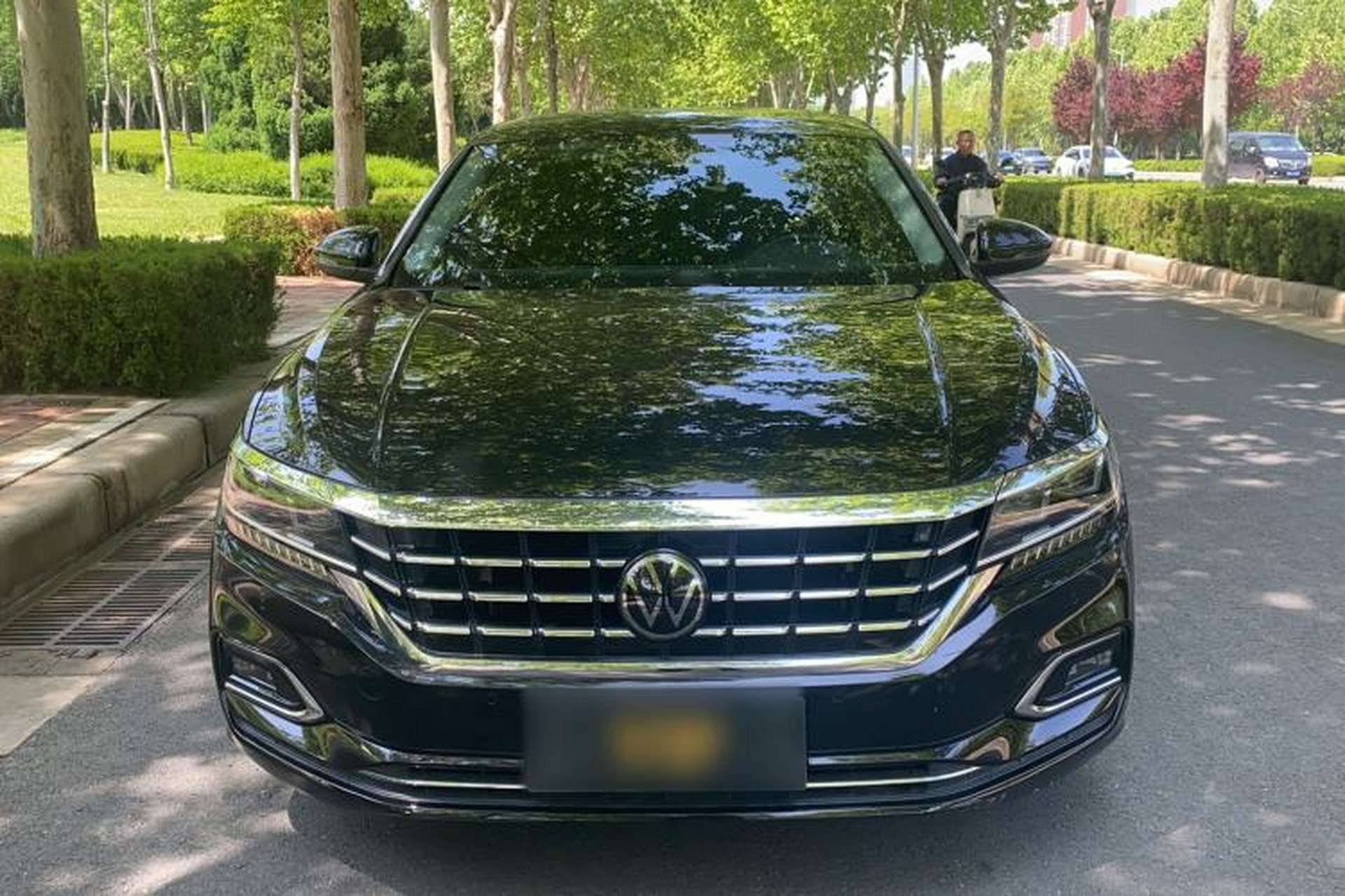 Used Volkswagen Passat 2020 Revised Version 330TSI Luxury Edition China VI Standard Front