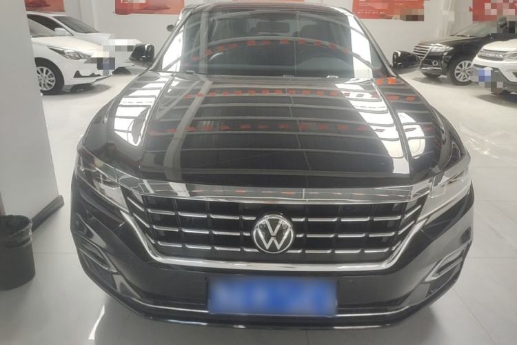 Used Volkswagen Passat 2020 330TSI Elite Edition China VI Front