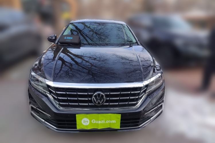Used Volkswagen Passat 2020 Revised Version 330TSI Luxury Edition China VI Standard Front