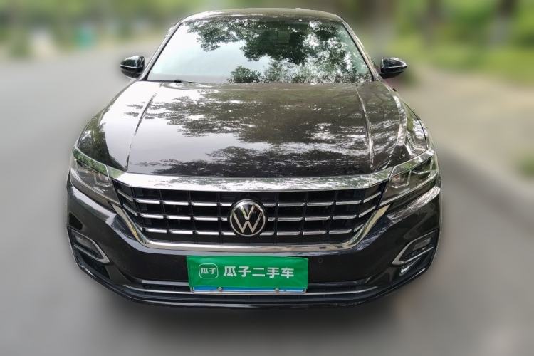 Used Volkswagen Passat 2020 330TSI Elite Edition China VI Front