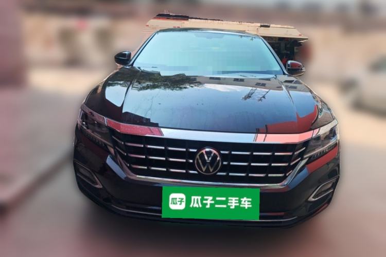 Used Volkswagen Passat 2020 Revised Version 330TSI Luxury Edition China VI Standard Front