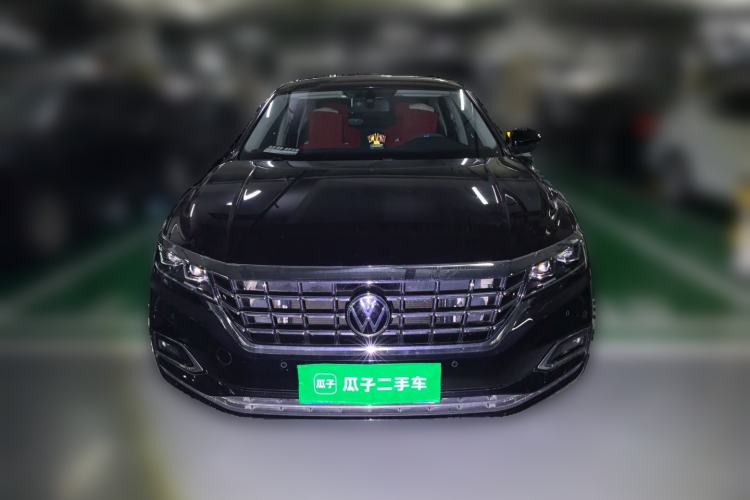 Used Volkswagen Passat 2020 Facelift 330TSI Elite Edition China VI Standard Front