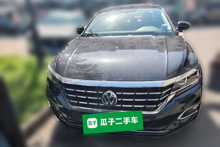 Used Volkswagen Passat 2020 330TSI Elite Edition China VI Front