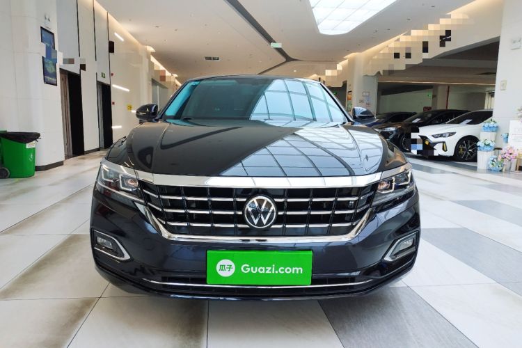 Used Volkswagen Passat 2020 Facelift 330TSI Elite Edition China VI Standard Front