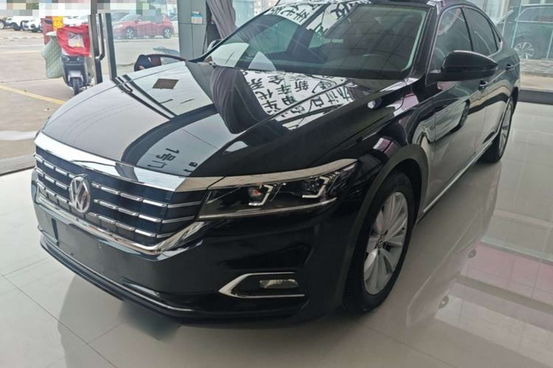 Used Volkswagen Passat 2020 330TSI Elite Edition China VI Front Left 45 Deg